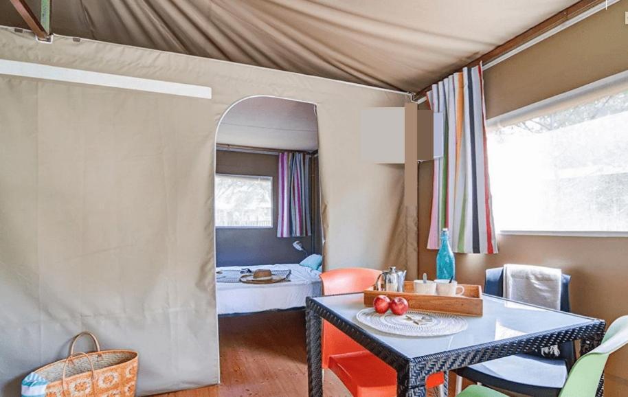 Hebergements Camping "Les Pieds Dans L'Eau" Crozon Zewnętrze zdjęcie