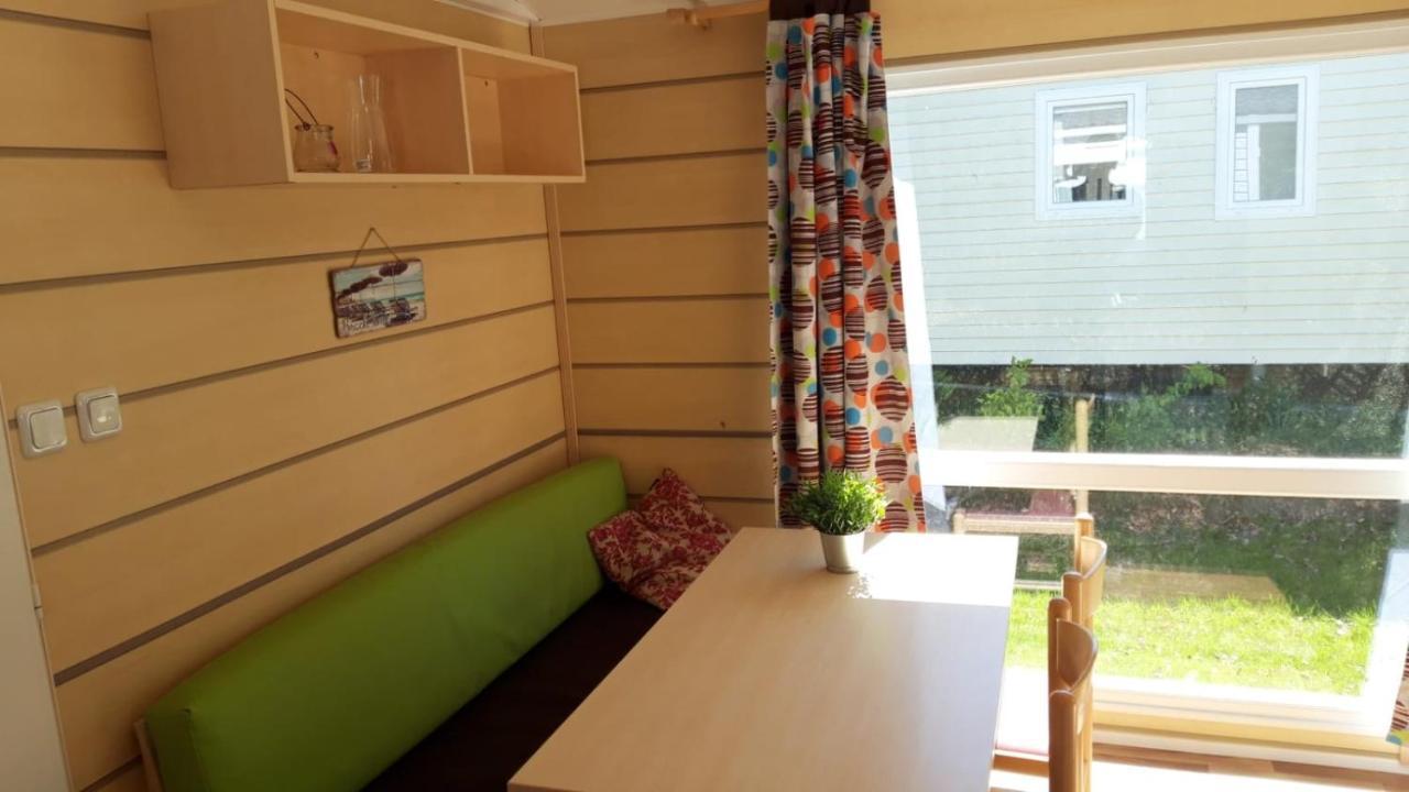 Hebergements Camping "Les Pieds Dans L'Eau" Crozon Zewnętrze zdjęcie