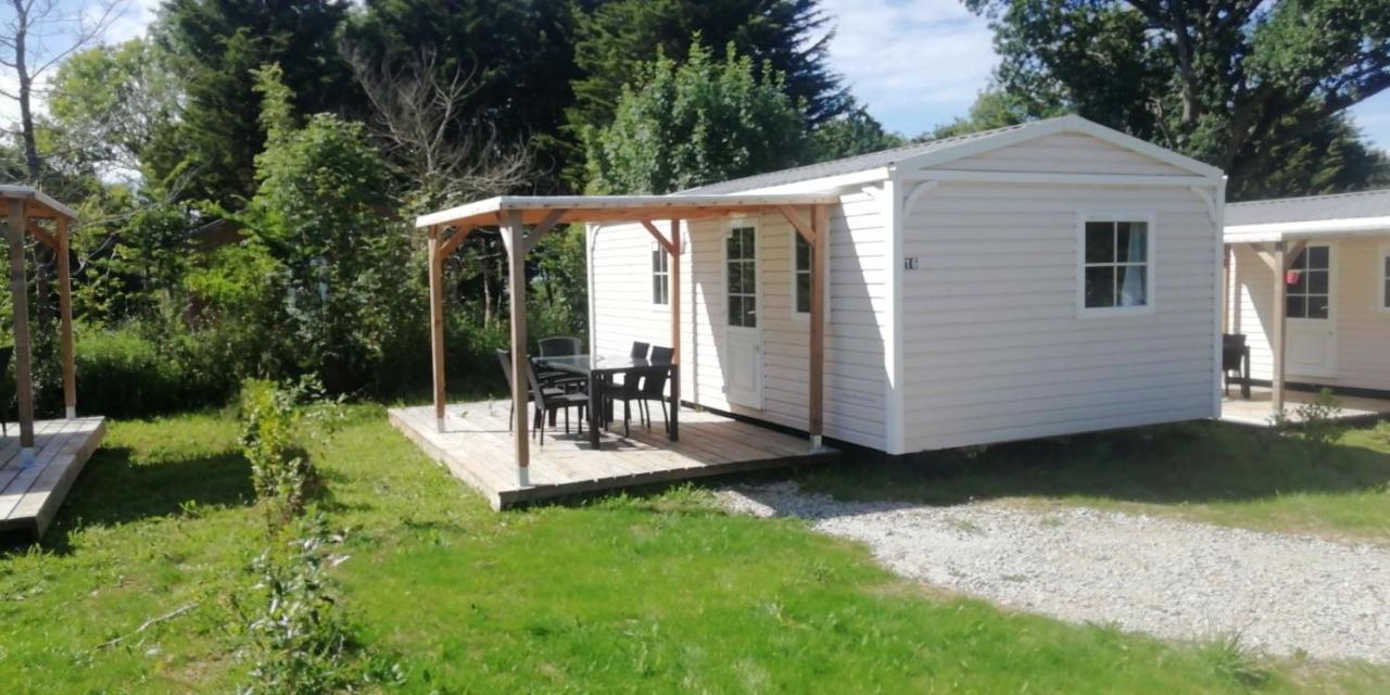 Hebergements Camping "Les Pieds Dans L'Eau" Crozon Zewnętrze zdjęcie