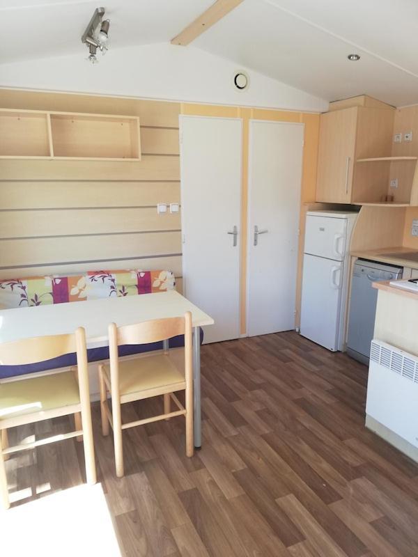 Hebergements Camping "Les Pieds Dans L'Eau" Crozon Zewnętrze zdjęcie