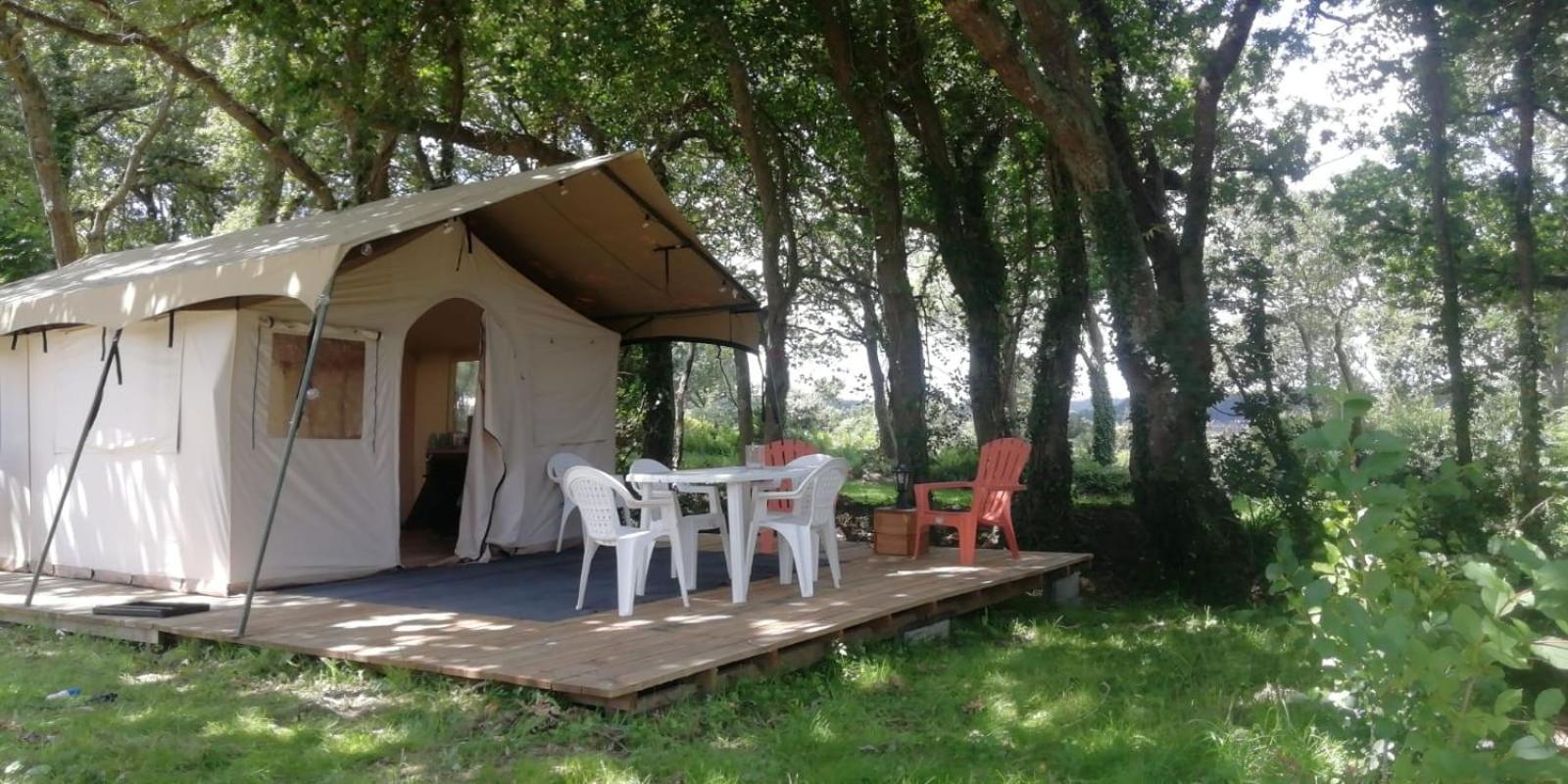 Hebergements Camping "Les Pieds Dans L'Eau" Crozon Zewnętrze zdjęcie